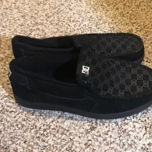DC slip on shoes